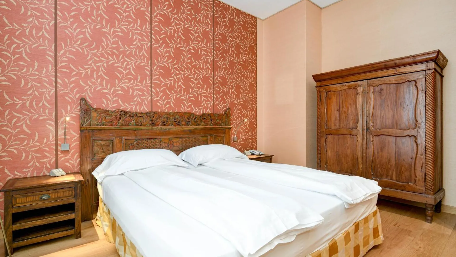 ****  Hotel Flaminia Sirmione Italy